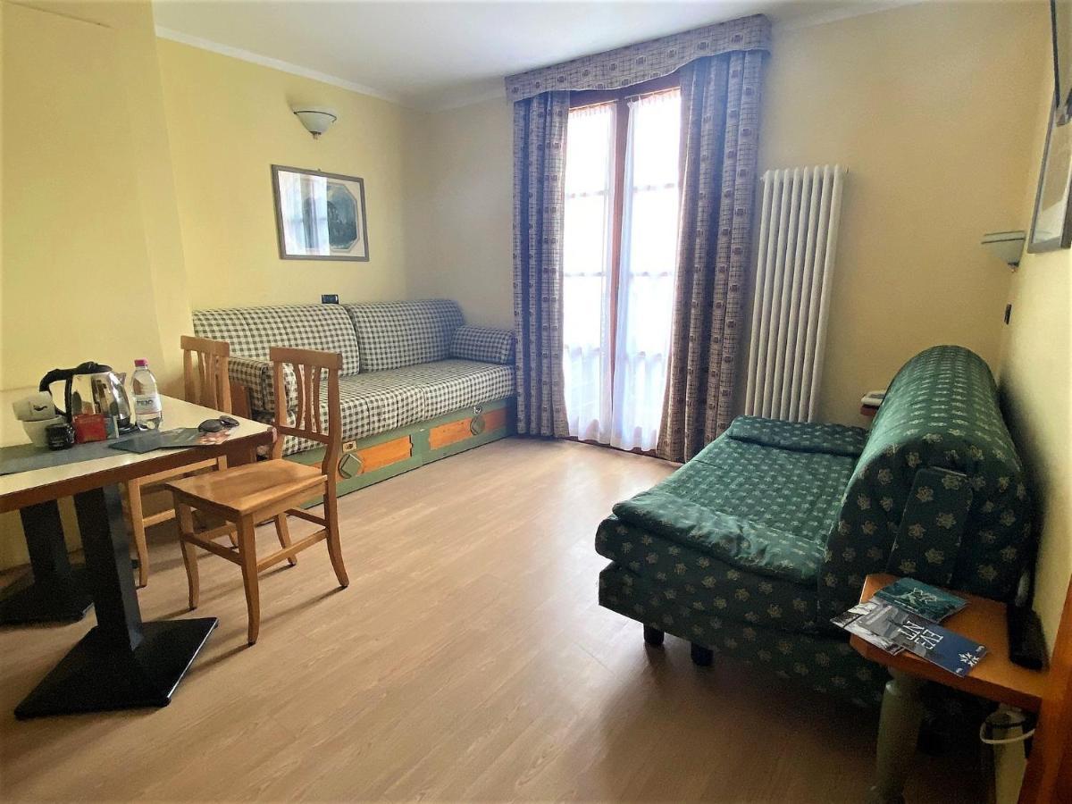 Nevesole Folgarida Resort Aparthotel Экстерьер фото