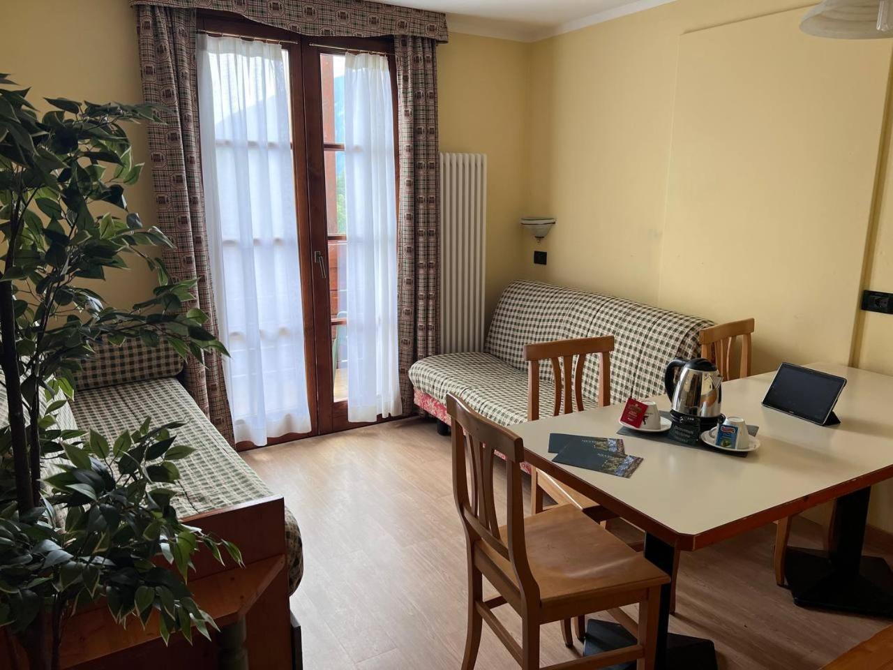 Nevesole Folgarida Resort Aparthotel Экстерьер фото