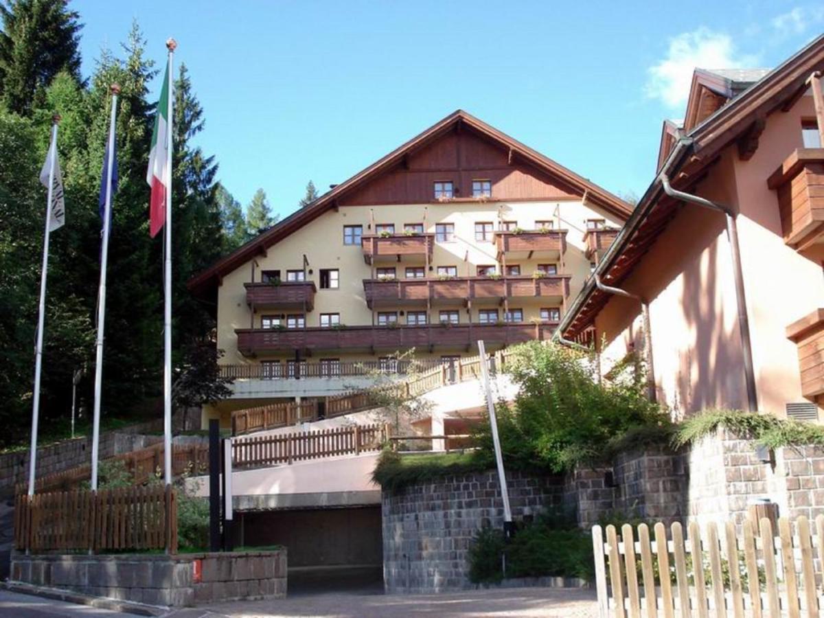 Nevesole Folgarida Resort Aparthotel Экстерьер фото